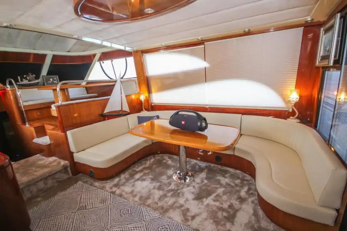 Antalya Yat Kiralama 18m Princess Custom 